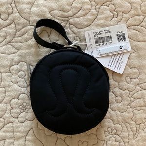 NWT Lululemon Logo Coin Pouch - Black